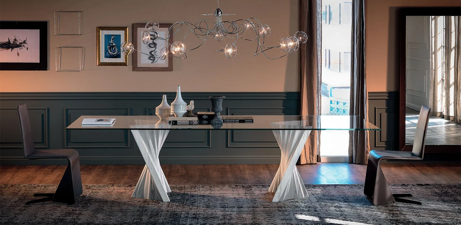 DIVINEDESIGNCENTER_PLISSET_TABLE_4.jpg