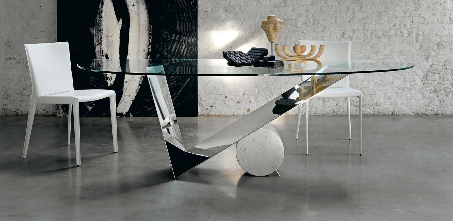 DIVINEDESIGNCENTER_VALENTINO_TABLE_1.jpg