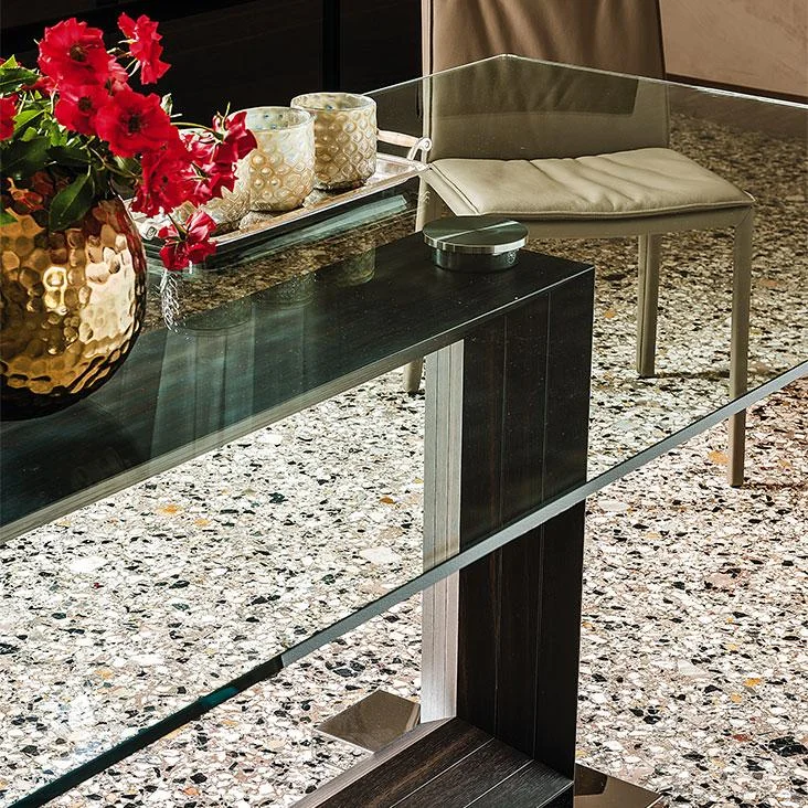 DIVINEDESIGNCENTER_MONACO_TABLE_3.jpg