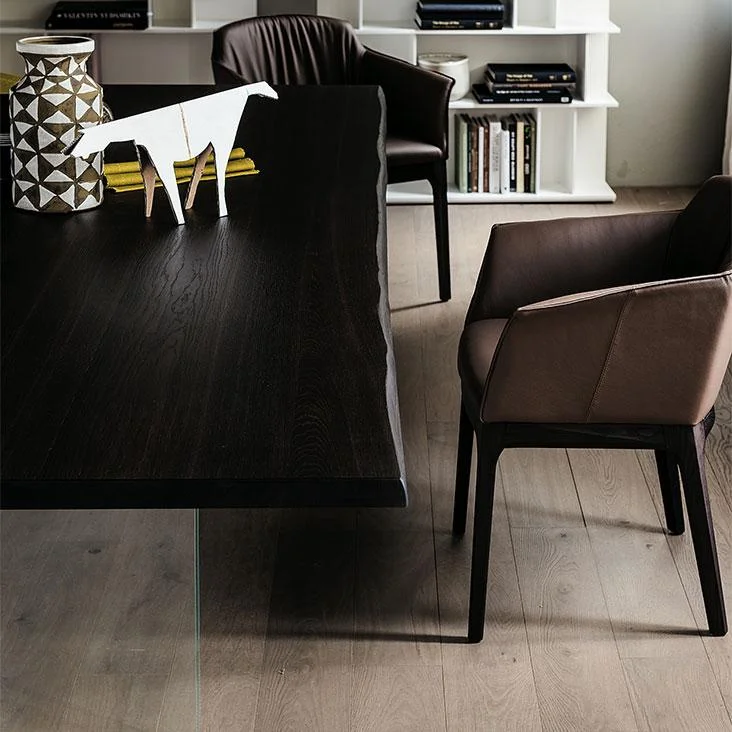 DIVINEDESIGNCENTER_IKON_TABLE_5.jpg
