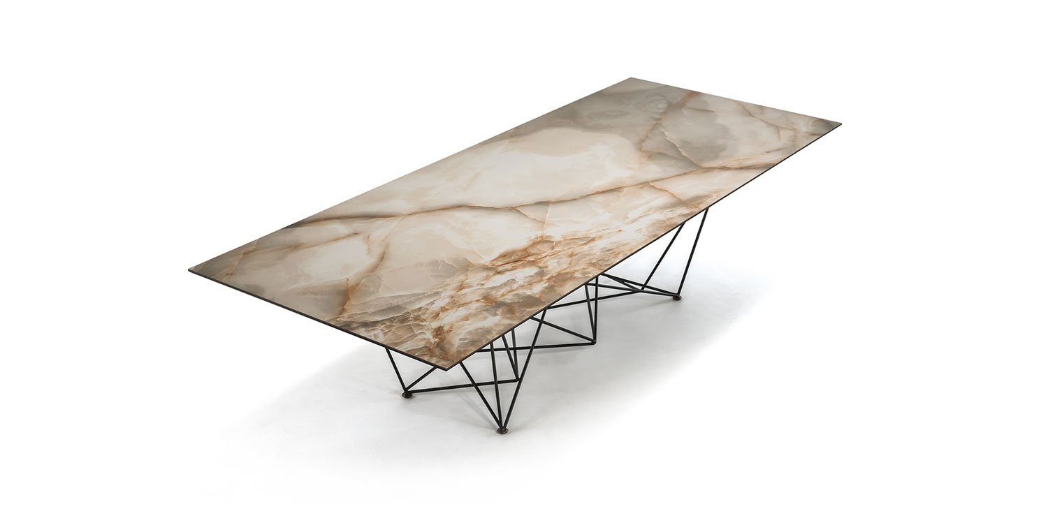 1_DIVINEDESIGNCENTER_GORDONKERAMIK_TABLE_6.jpg