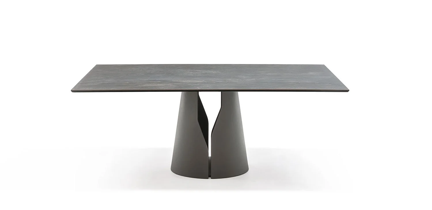 1_DIVINEDESIGNCENTER_GIANOKERAMIK_TABLE_1.jpg