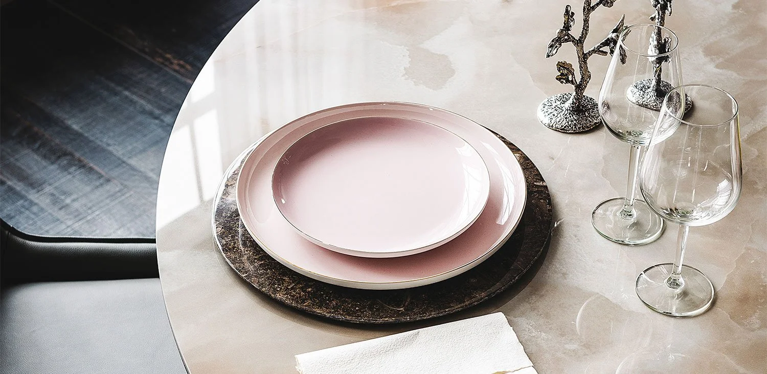 DIVINEDESIGNCENTER_GIANOKERAMIK_TABLE_3.jpg
