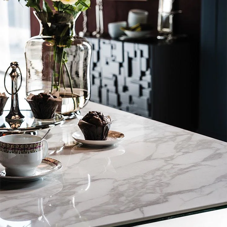 DIVINEDESIGNCENTER_ELVISKERAMIK_TABLE_4.jpg