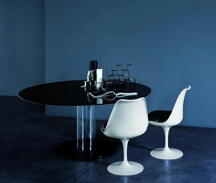 DIVINEDESIGNCENTER_HUBTAVOLIALTI_TABLE_4.jpg