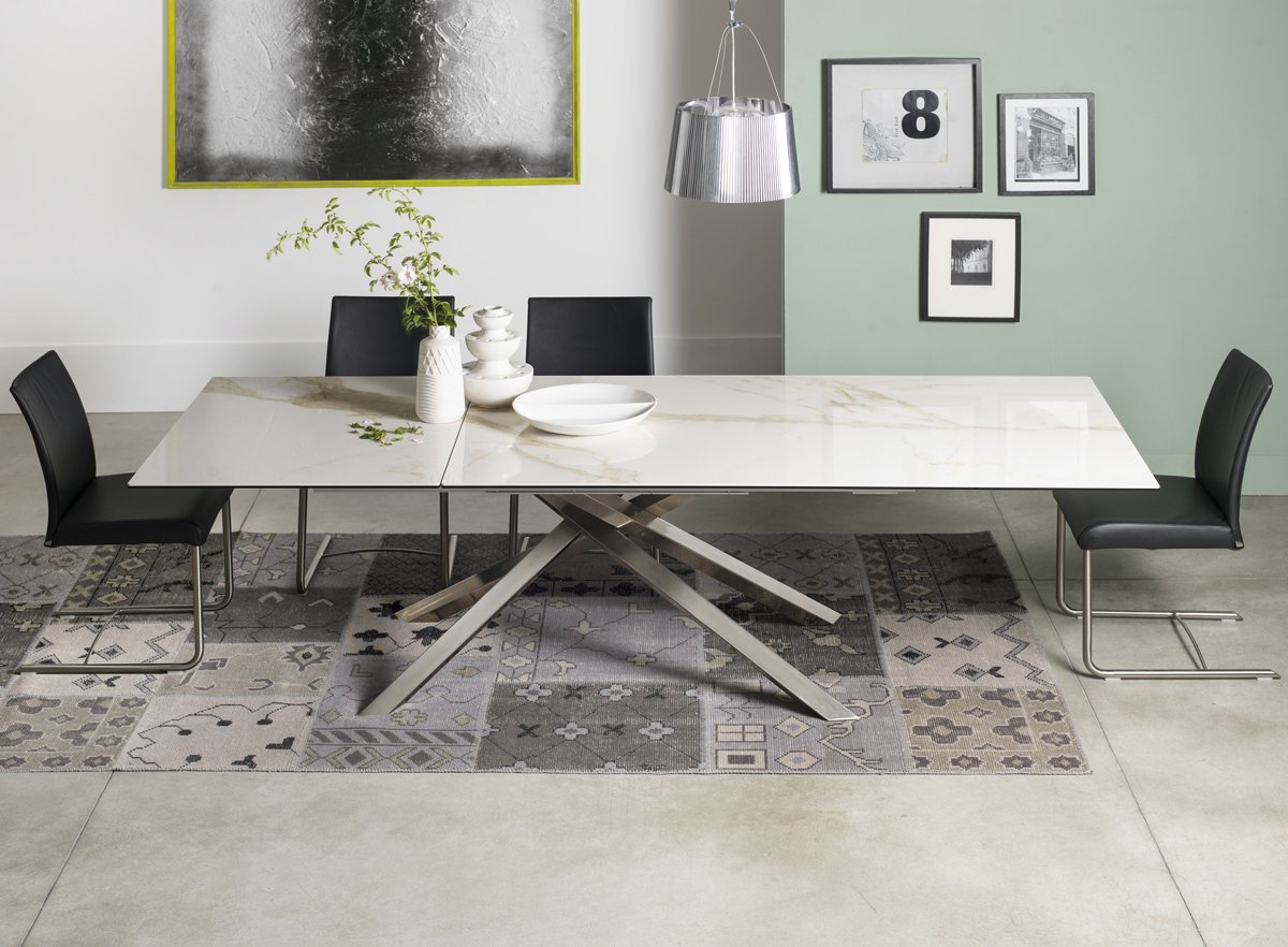 DIVINEDESIGNCENTER_BOOGIESATIN_TABLE_3.jpg