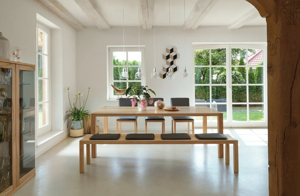 LOFT TABLE