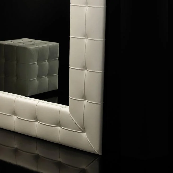 DIVINEDESIGNCENTER_PASHA_MIRROR_1.jpg