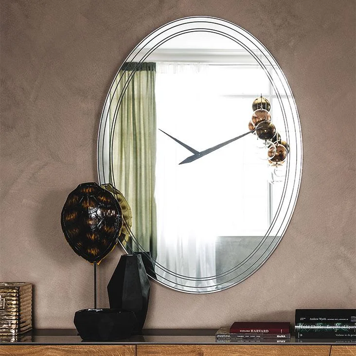 DIVINEDESIGNCENTER_FOREVER_MIRROR.jpg