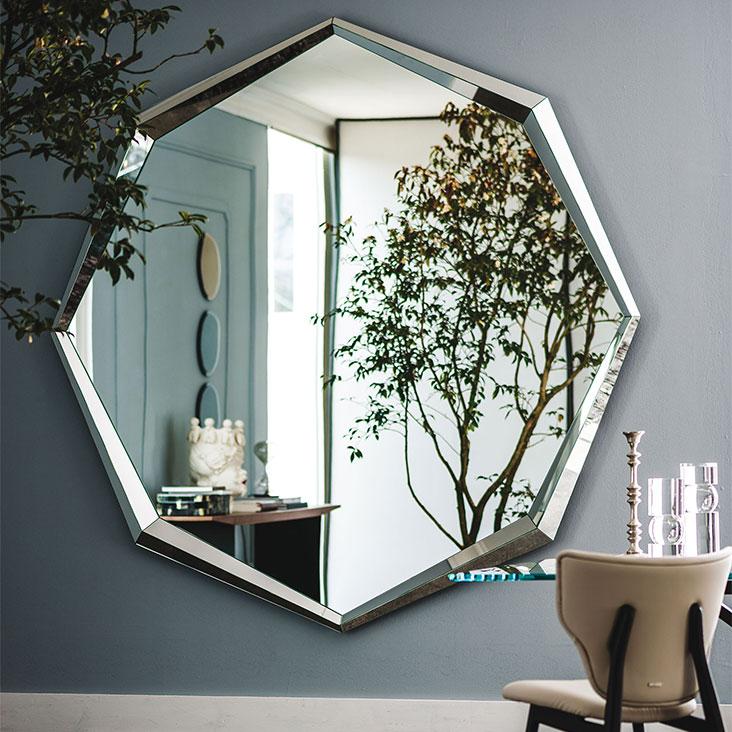 DIVINEDESIGNCENTER_EMERALD_MIRROR_5.jpg