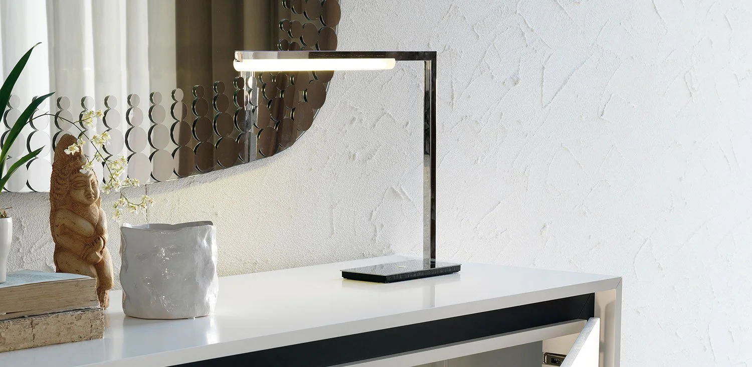 DIVINEDESIGNCENTER_SEVEN_LAMP_3.jpg