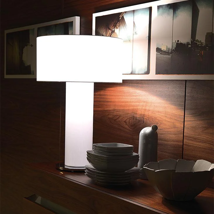 DIVINEDESIGNCENTER_ORION_LAMP_2.jpg