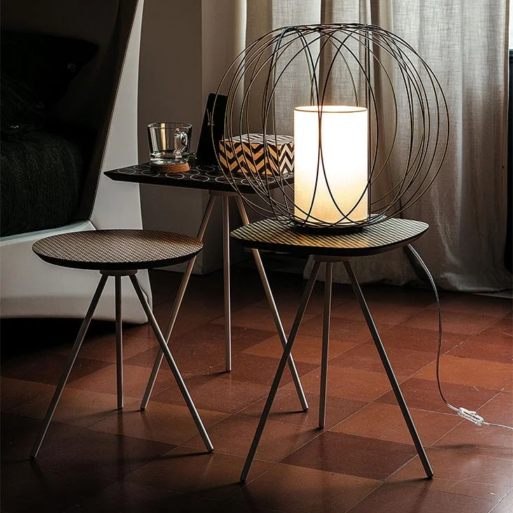 DIVINEDESIGNCENTER_MIDDAY_LAMP_2.jpg