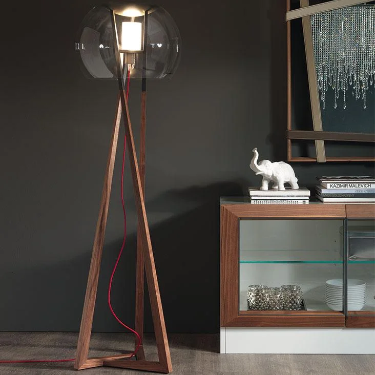 DIVINEDESIGNCENTER_COMPASS_LAMP_2.jpg