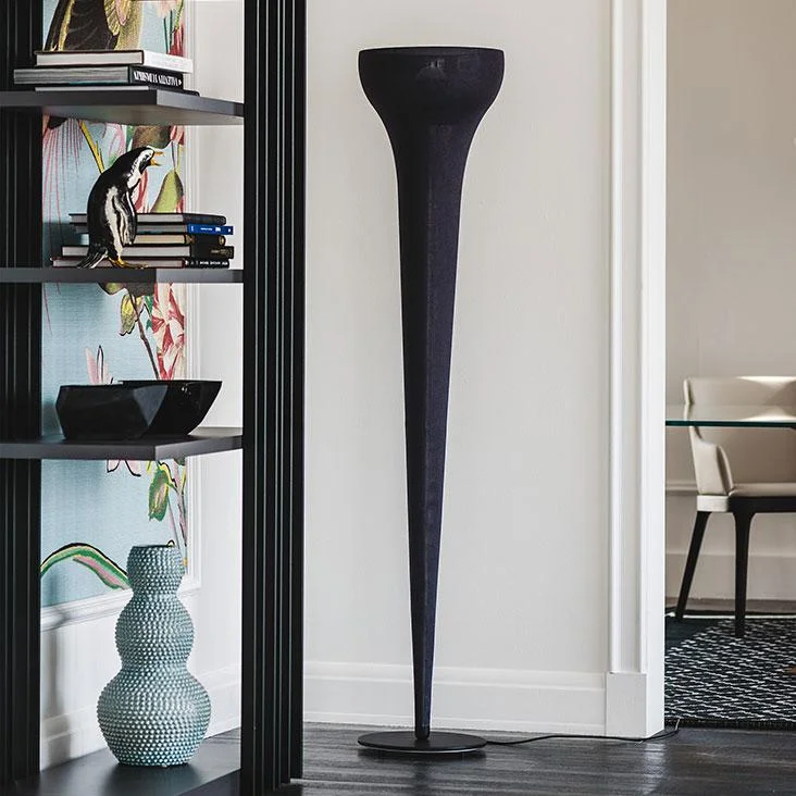 DIVINEDESIGNCENTER_BYBLOS_LAMP_4.jpg