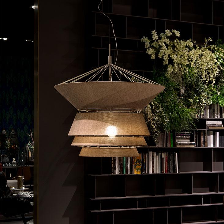 1_DIVINEDESIGNCENTER_BOLERO_LAMP_3.jpg