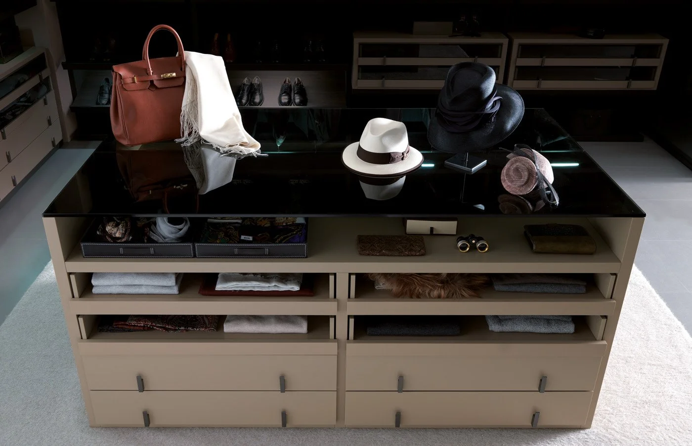 DIVINEDESIGNCENTER_MILLIMETRICA_WARDROBE_5.jpg