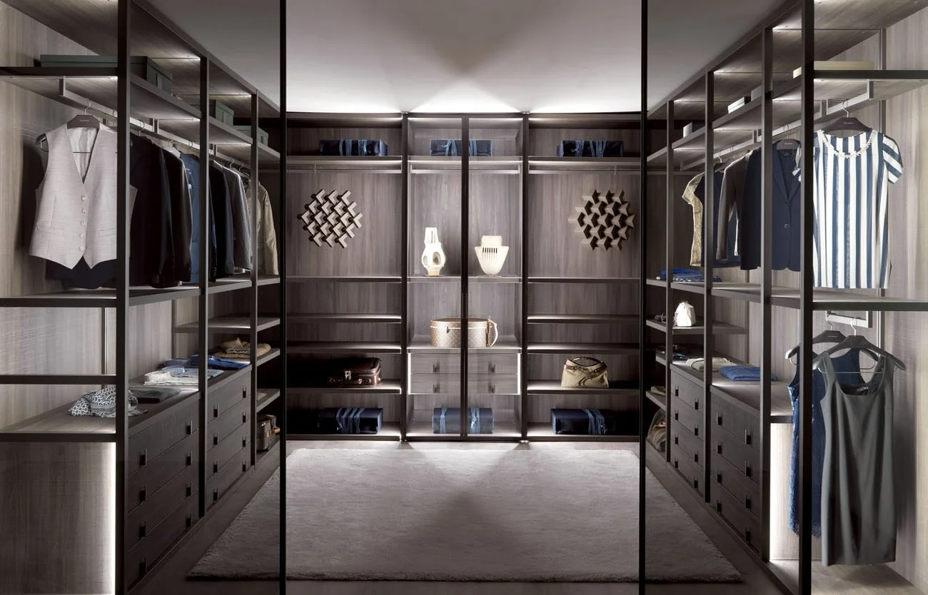 DIVINEDESIGNCENTER_PALOALTO_WARDROBE_4.jpg