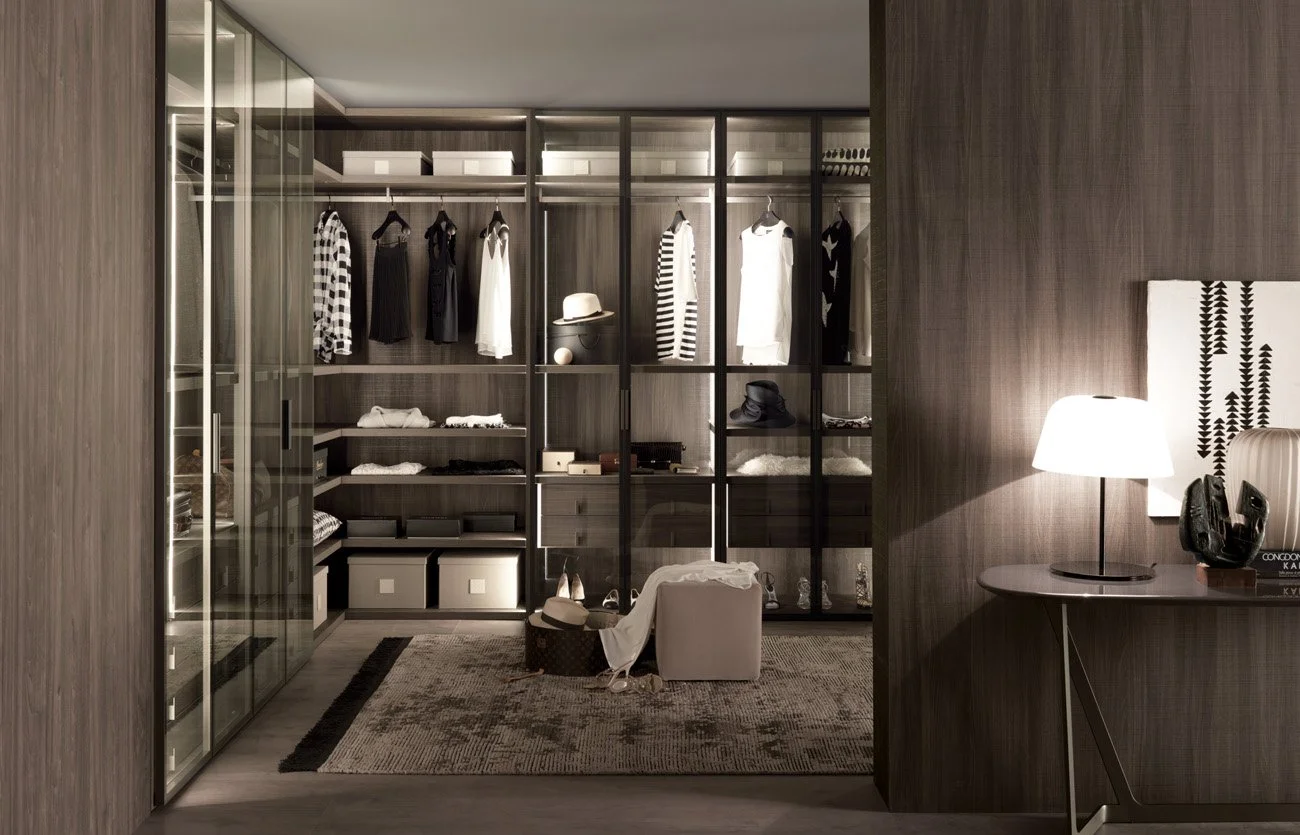 DIVINEDESIGNCENTER_NARCISSE_WARDROBE_1.jpg