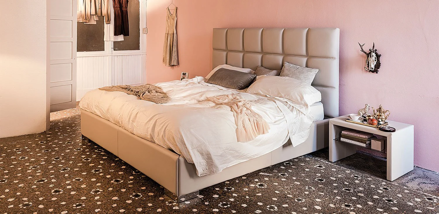 1_DIVINEDESIGNCENTER_WILLIAM_BED_2.jpg