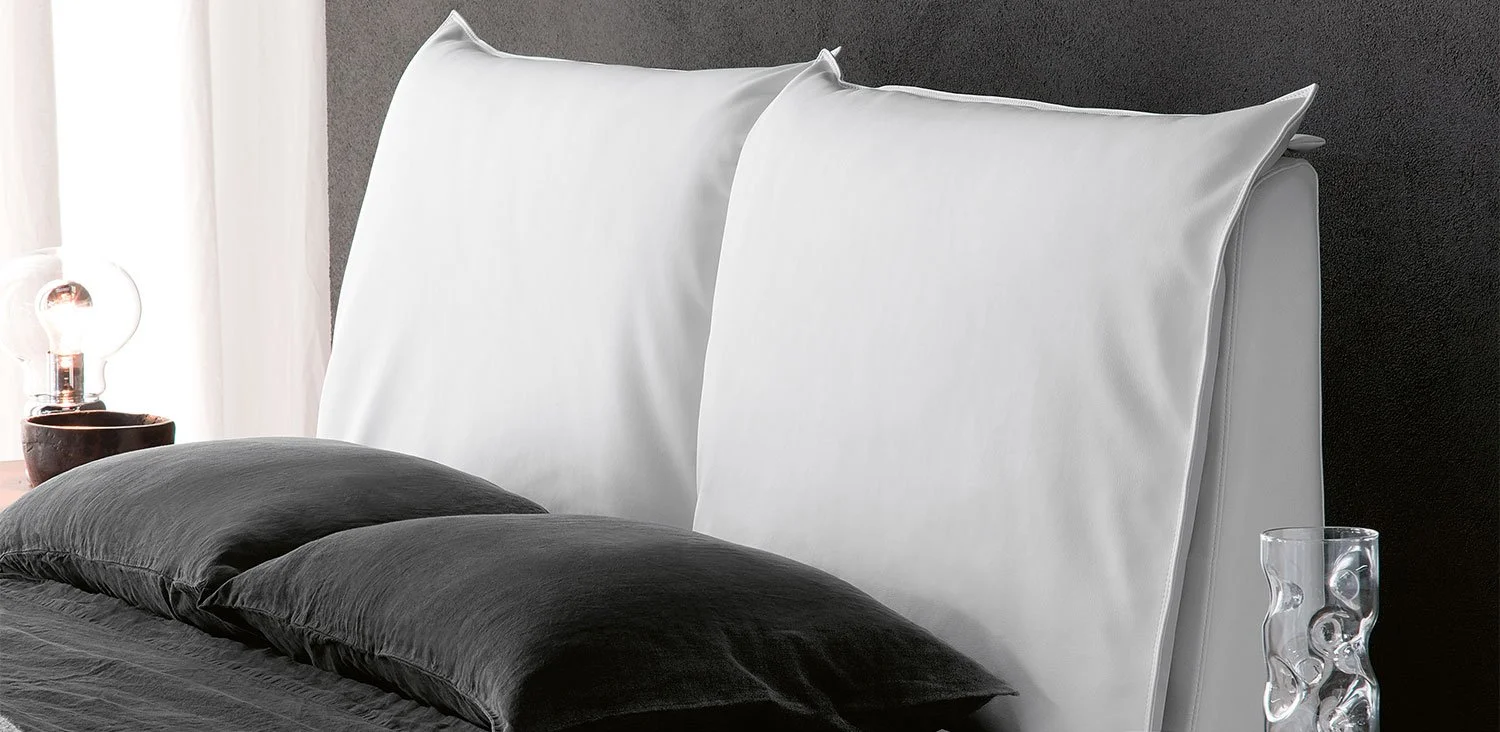DIVINEDESIGNCENTER_LUKAS_BED_1.jpg