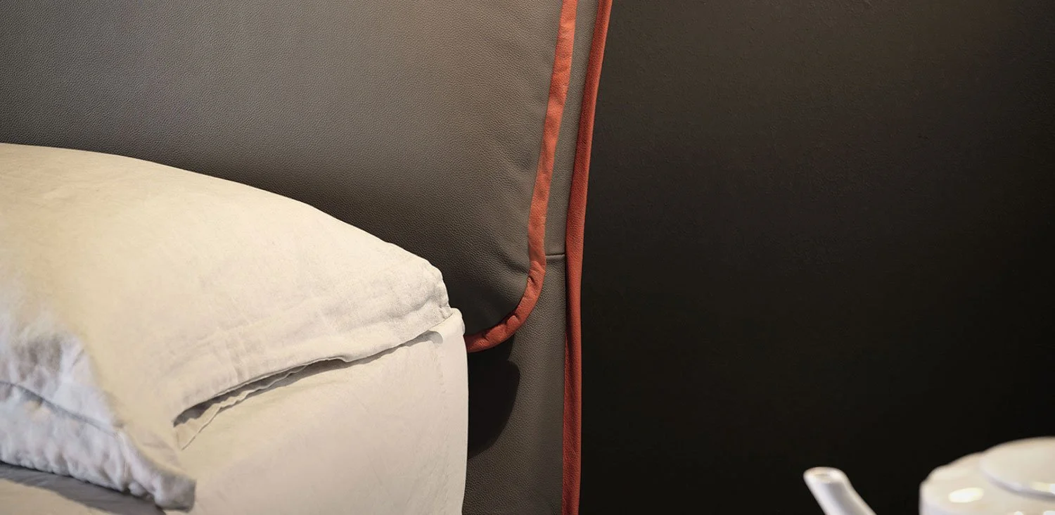 DIVINEDESIGNCENTER_ADAM_BED_4.jpg