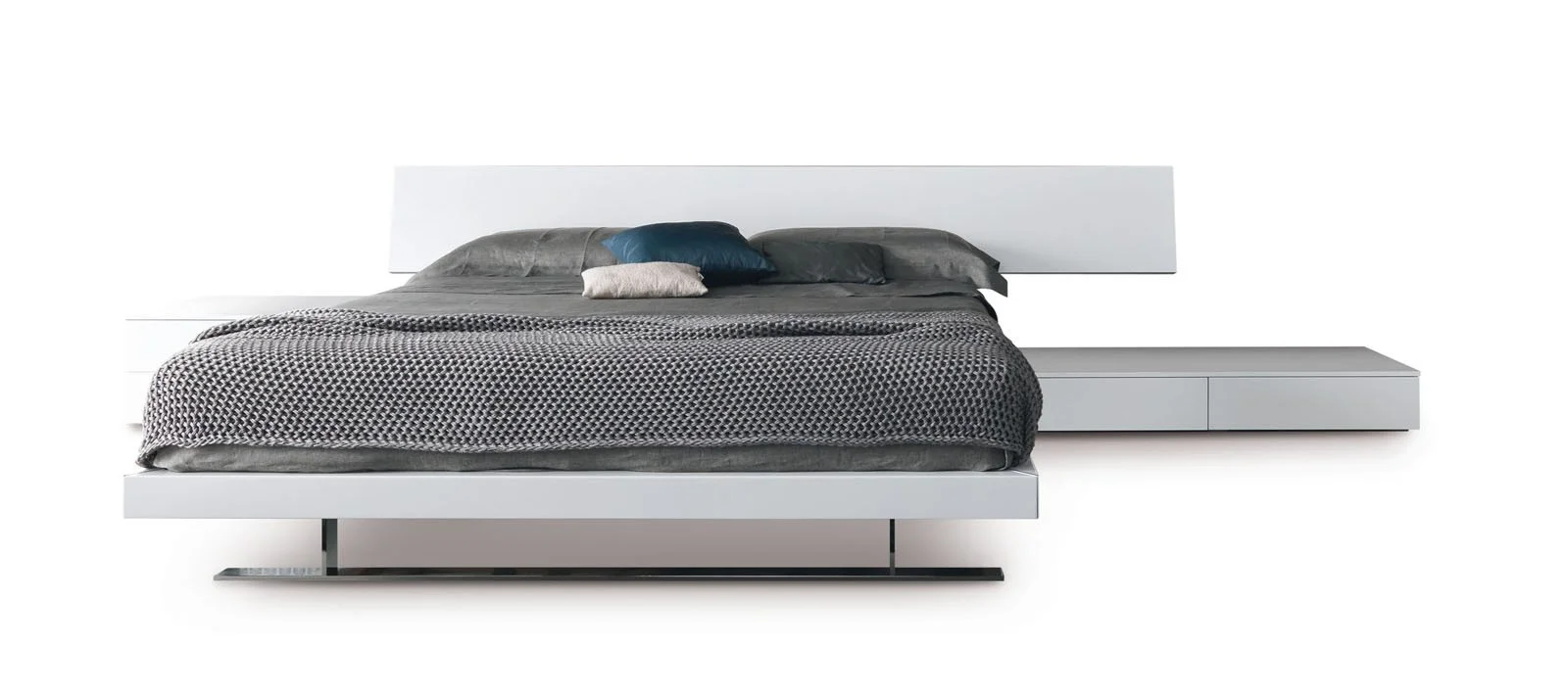 1_DIVINEDESIGNCENTER_SLIM_BED_3.jpg
