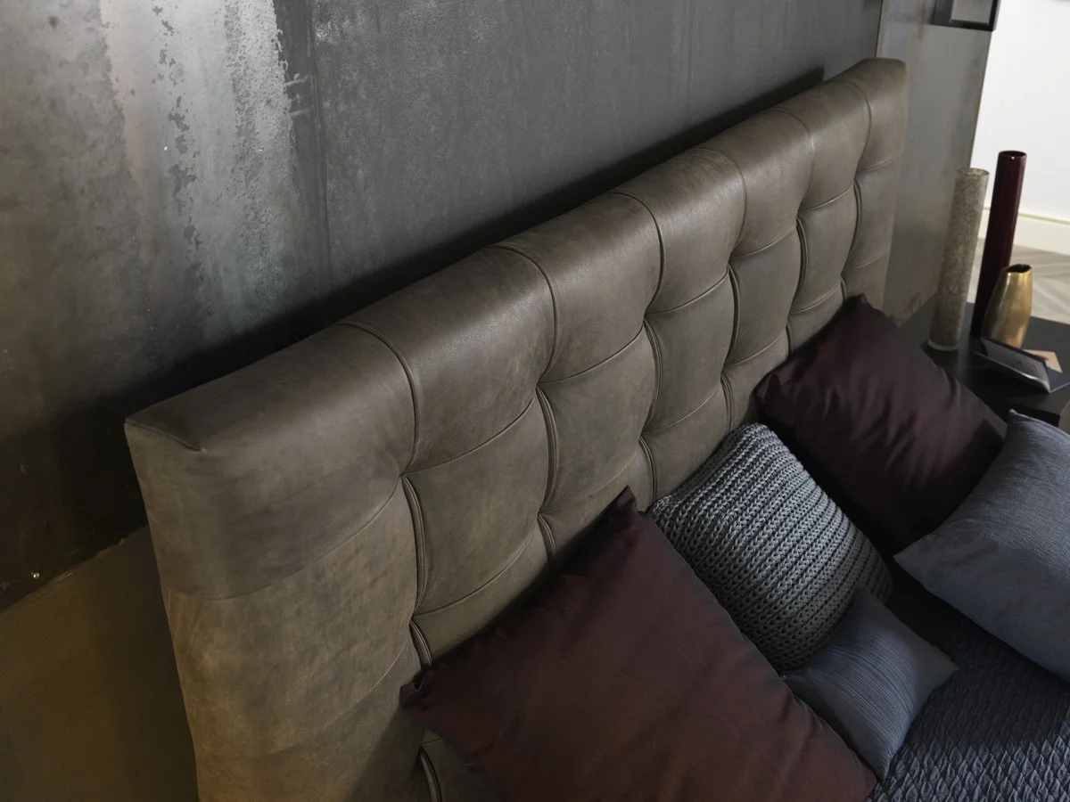 DIVINEDESIGNCENTER_FRIDA_BED_1.jpg