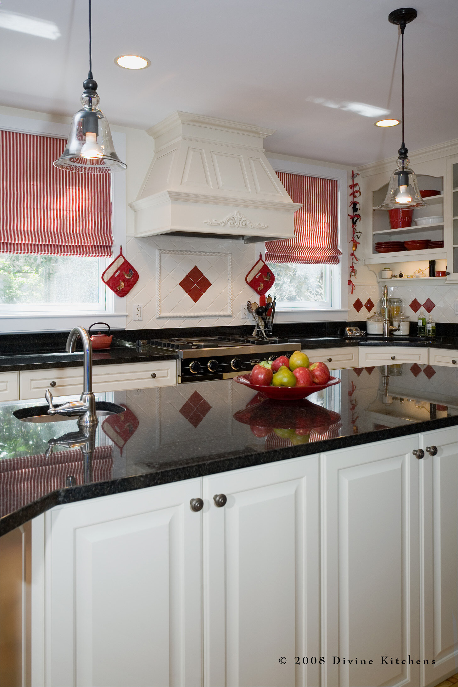 Boston Charlestown Colonial Manor Traditional Kitchen Divine