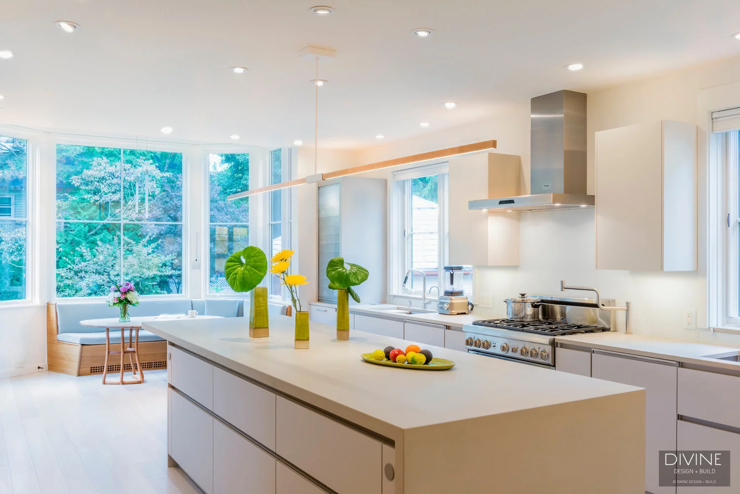 CAMBRIDGE CONTEMPORARY KITCHEN IN VICTORIAN HOME
