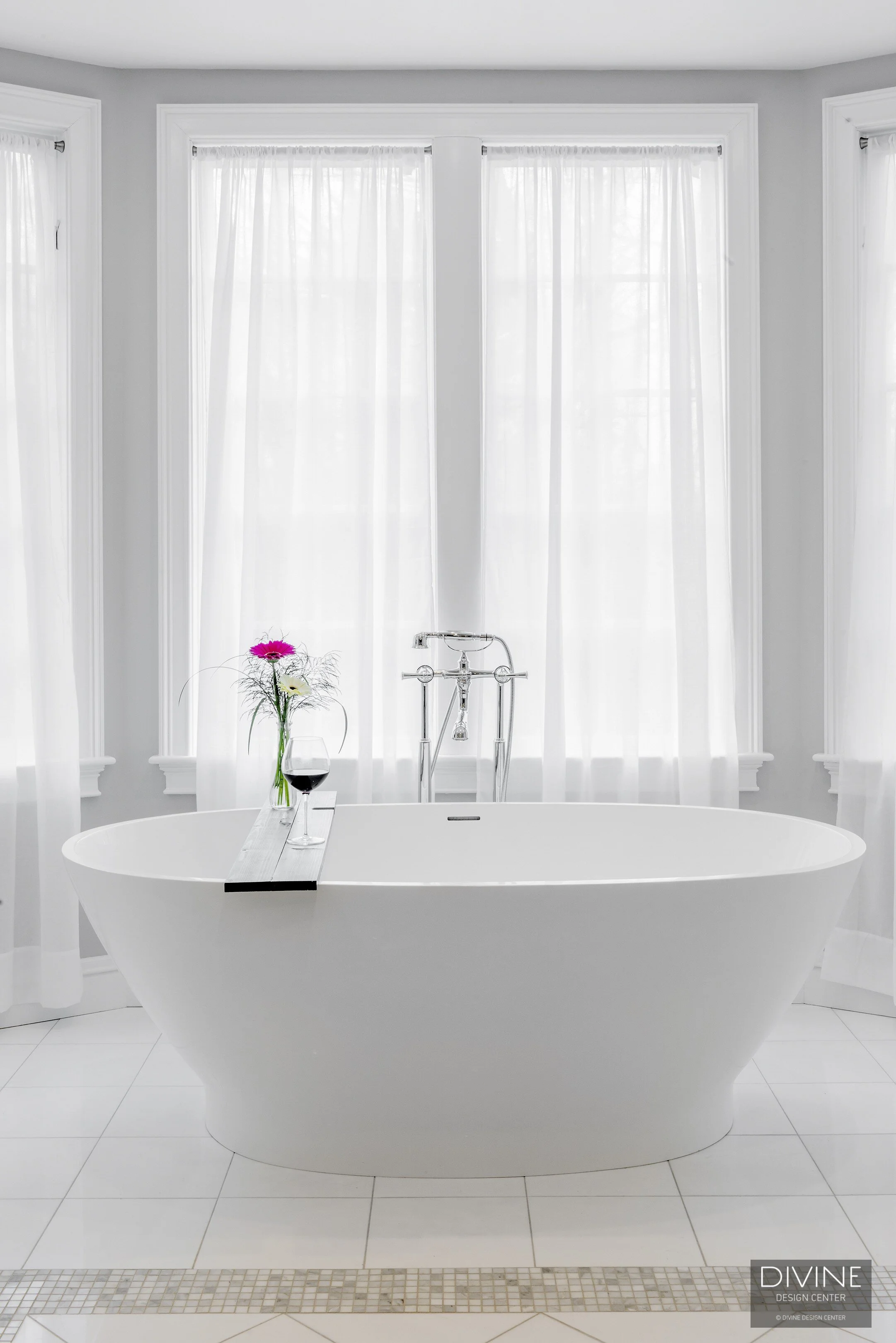 Weston Master Suite — Divine Design Center