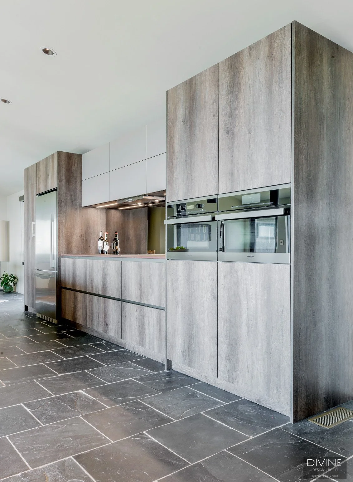 Gloucester MA Modern Kitchen — Divine Design Center