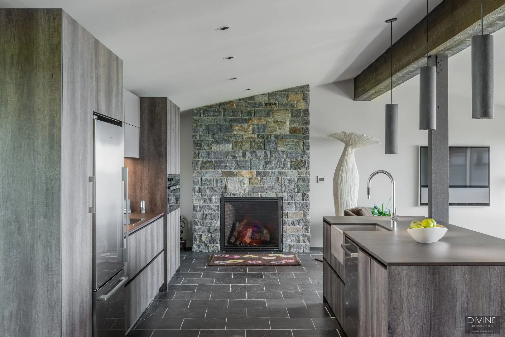 Gloucester MA Modern Kitchen — Divine Design Center
