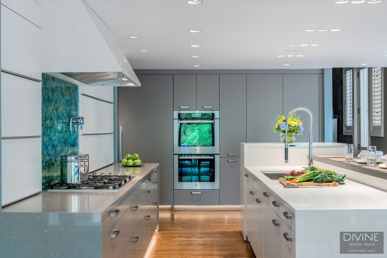 13.divine-design-center-Boston Weston Contemporary Modern Kitchen with Glass Accents.jpg