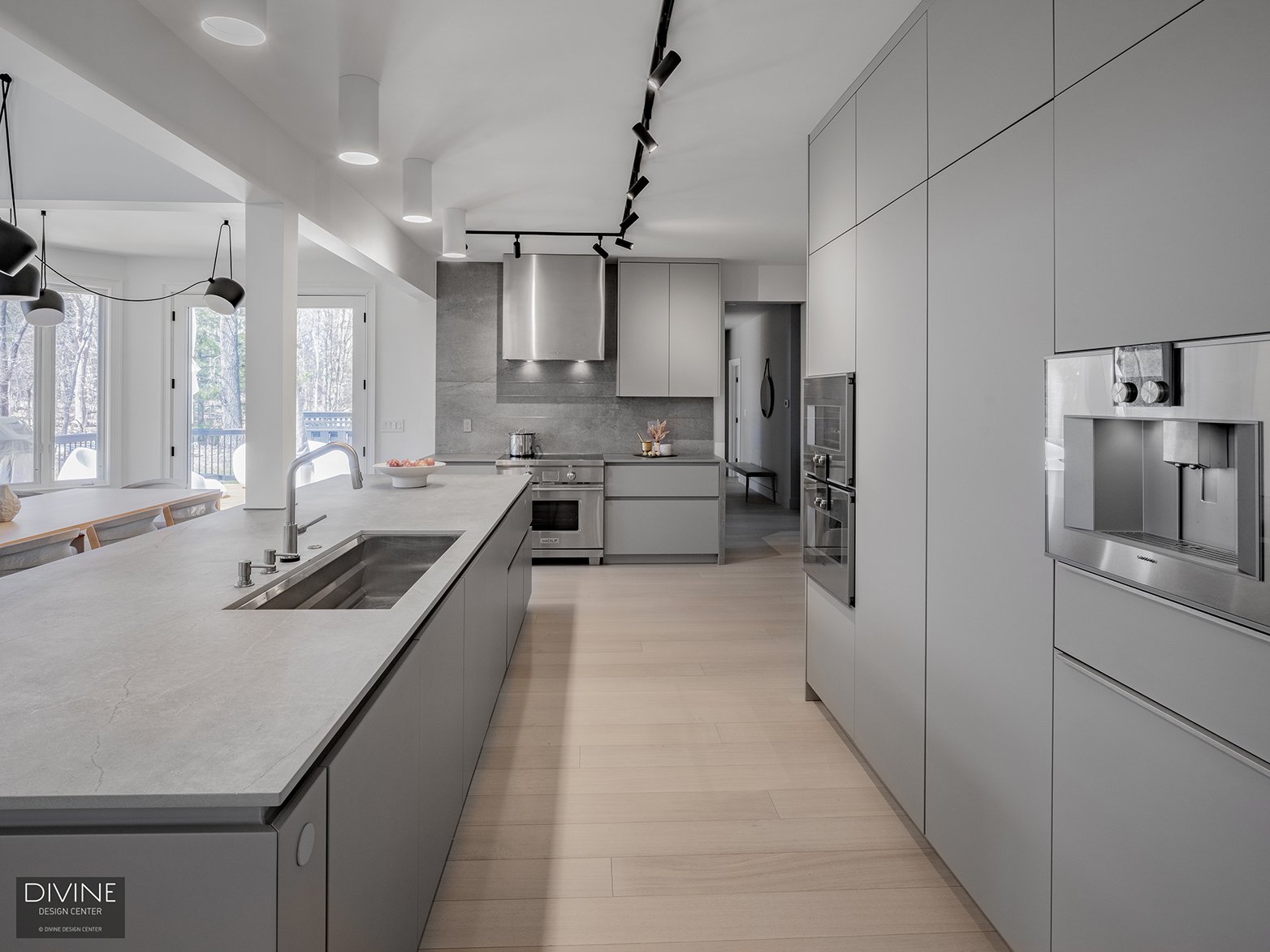 31. divine-design-center-boxford-modern-kitchen-with-gaggenau-appliances.jpg