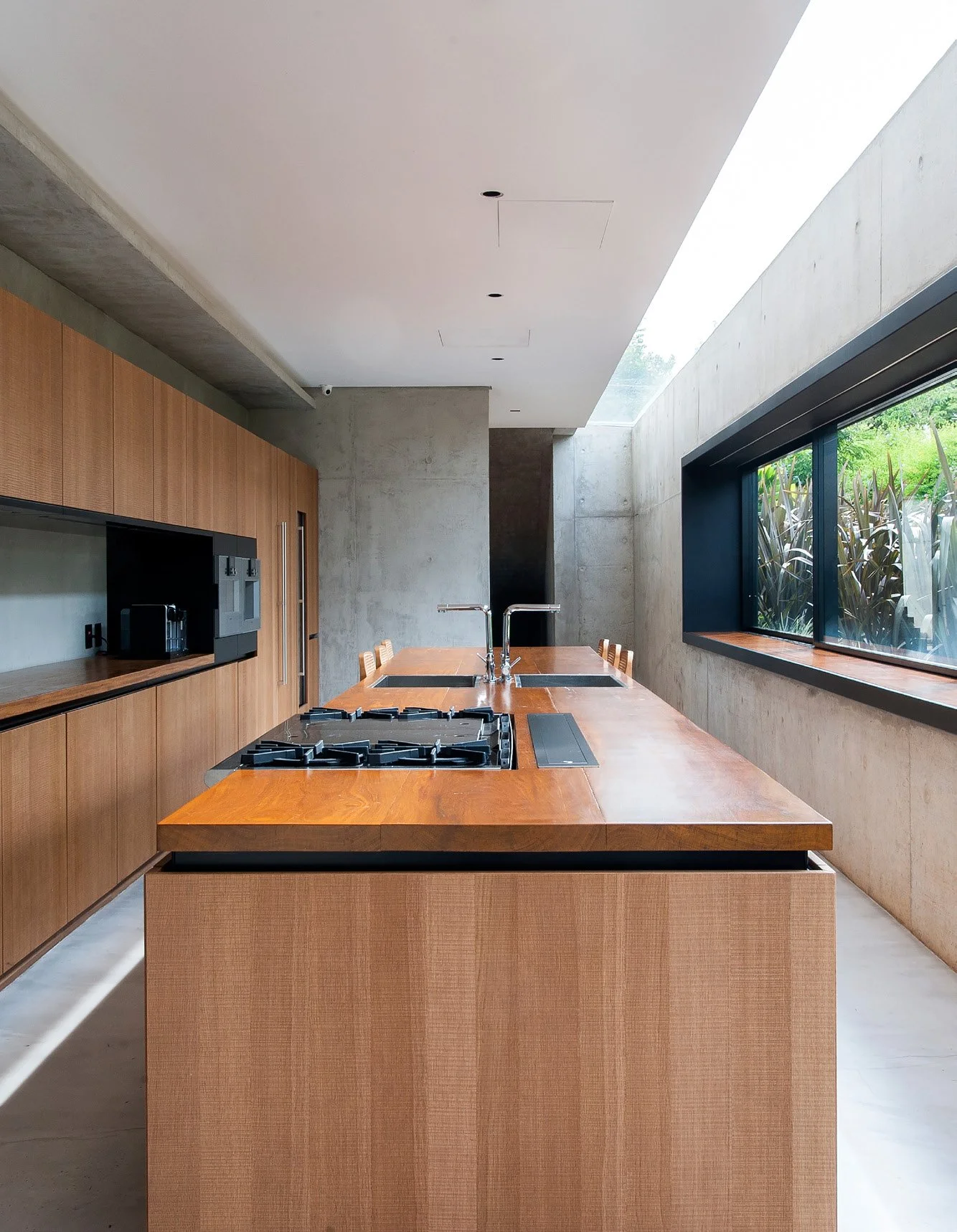 divine-design-center-boston-leicht-modern-kitchens-#1-luxury-brand (13).jpg