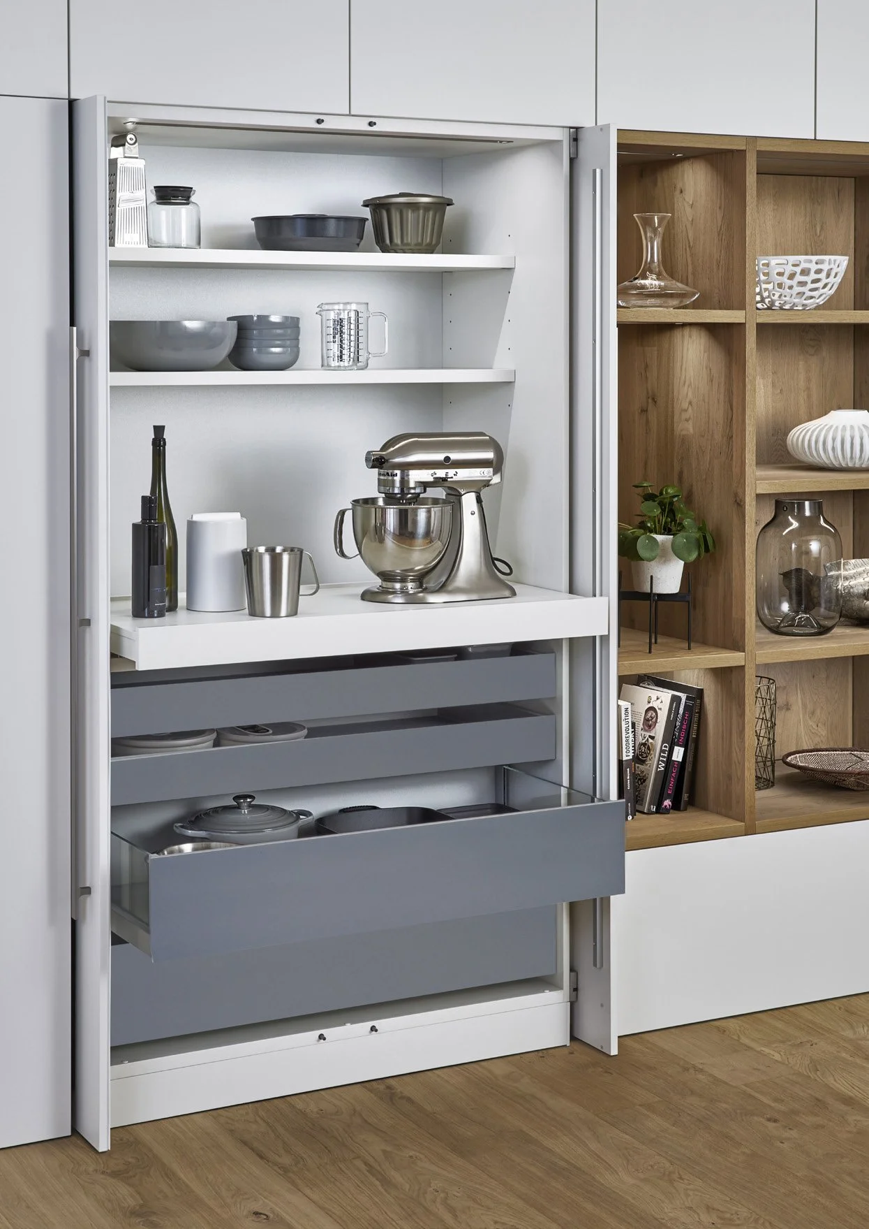 divine-design-center-boston-leicht-modern-kitchens-#1-luxury-brand (27).jpg