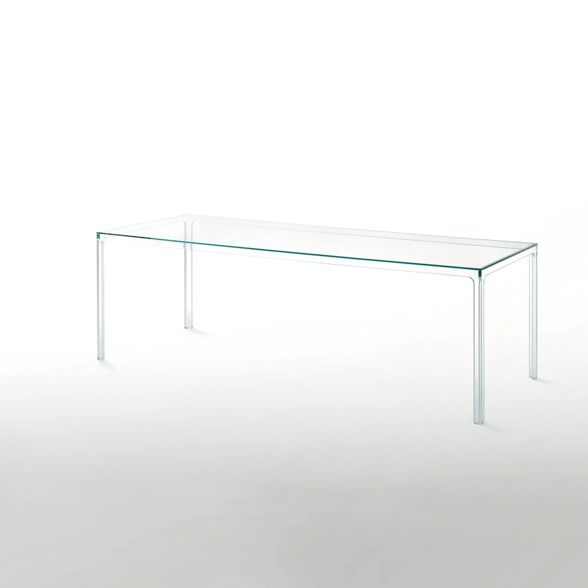 OSCAR TABLE