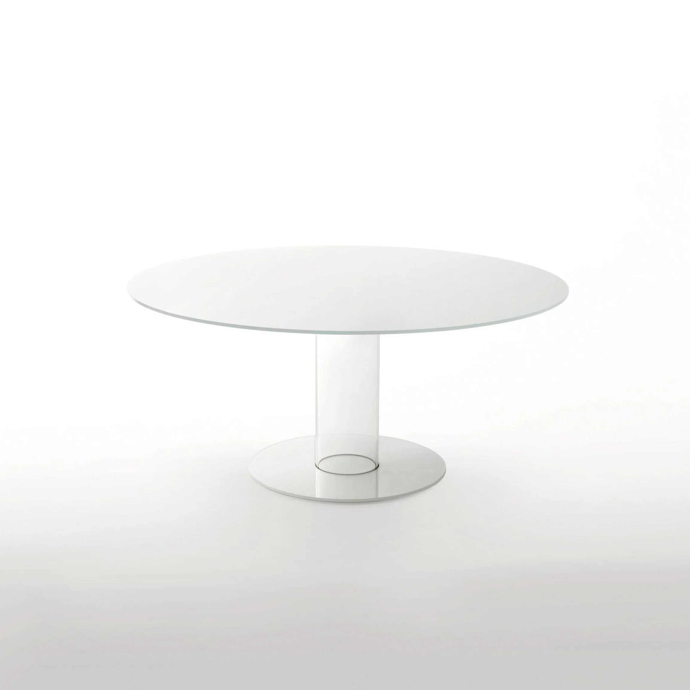 1_DIVINEDESIGNCENTER_HUBTAVOLIALTI_TABLE_2.jpg