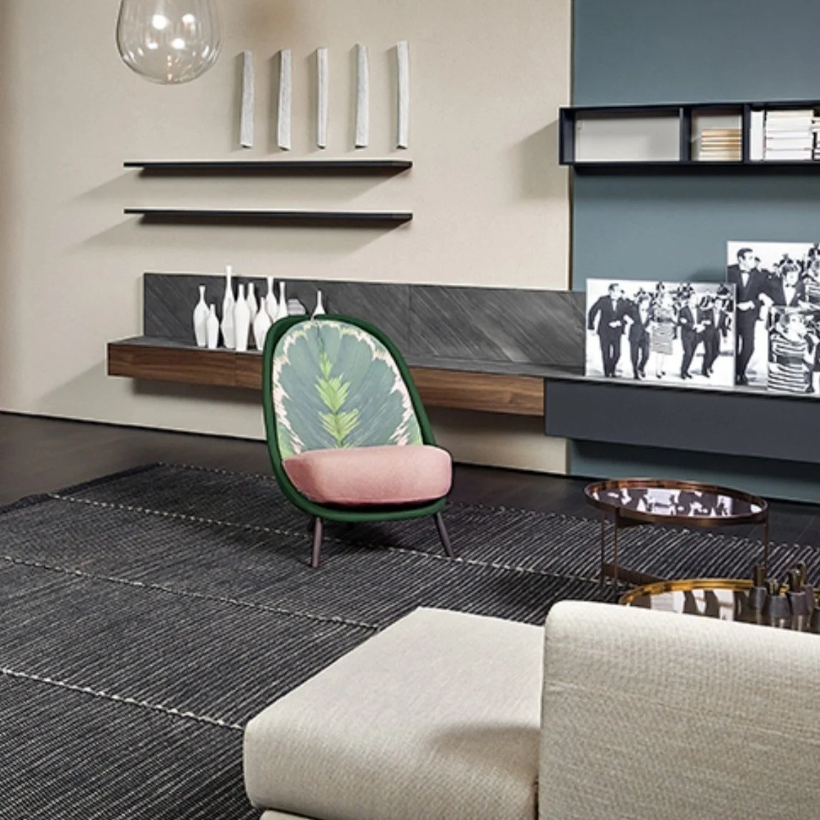 CALATEA ARMCHAIR