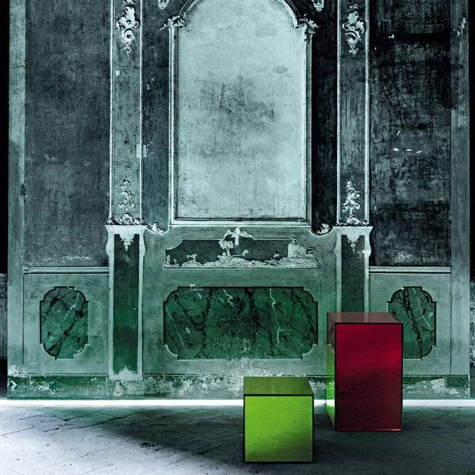 DIVINEDESIGNCENTER_BOXY_BOOKCASE_4.jpg
