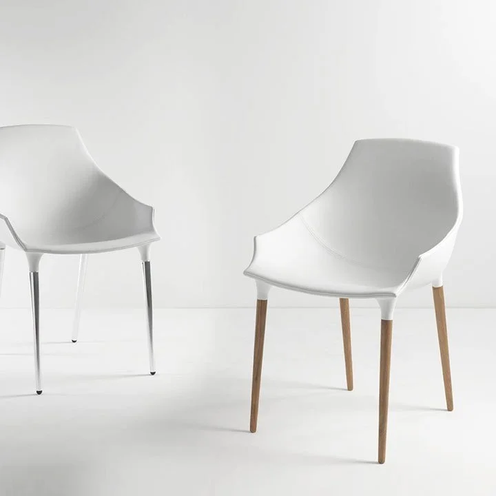 MILADY CHAIR