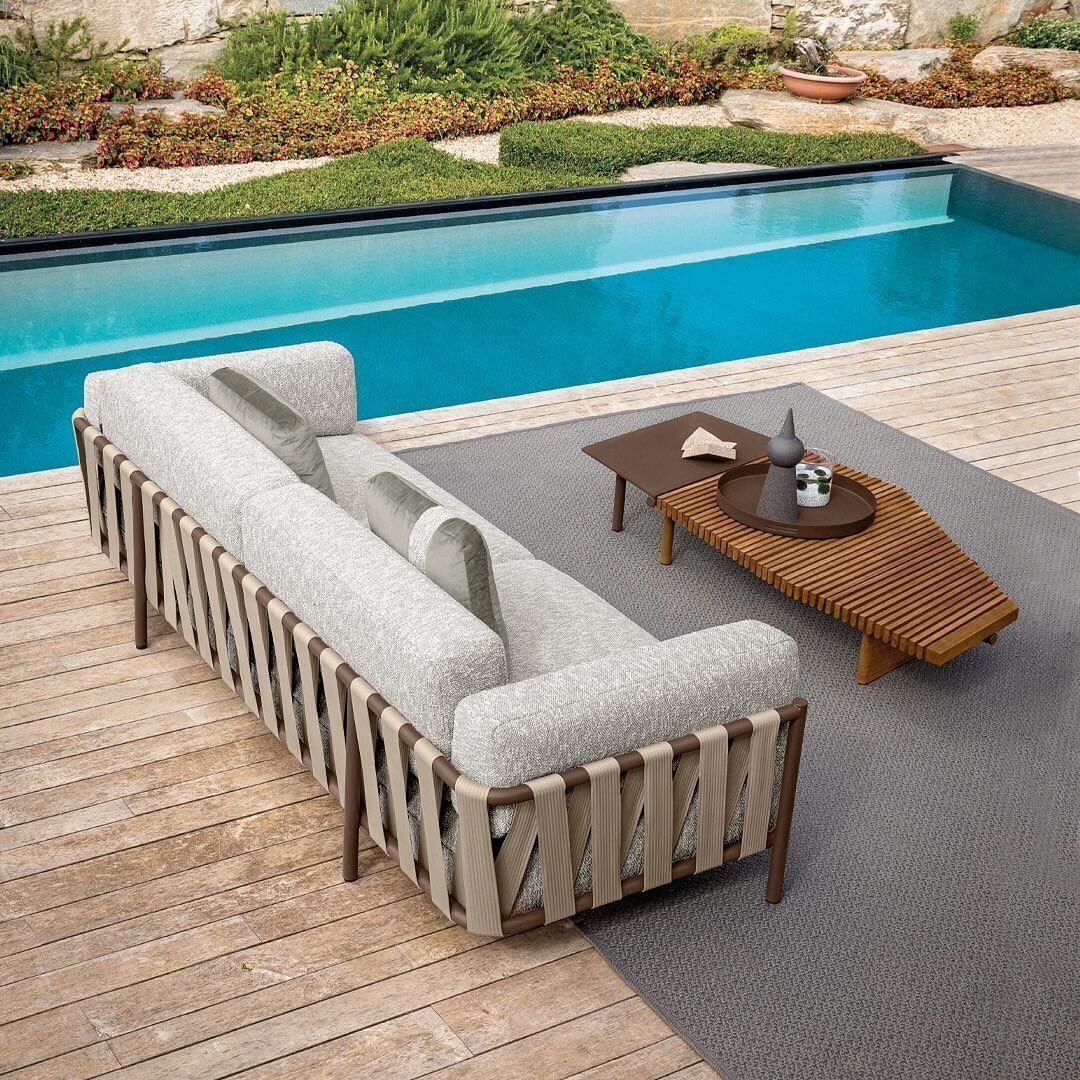 I don't know about you, but I'm thinking about summer and relaxing in some great outdoor furniture by @arketipofirenze , especially with the snowstorm coming this way tomorrow!!

The Punta Ala outdoor sofa, characterized by its enveloping and rigorou