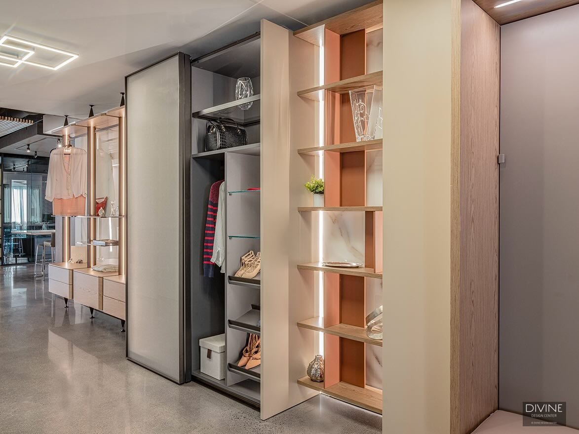 Check out these new wardrobe displays in our Boston showroom! As you can see there are plenty of different luxurious ways to store &amp; display your clothing shoes, etc., not to mention the options in our other displays. Plus, we can confirm that Mu
