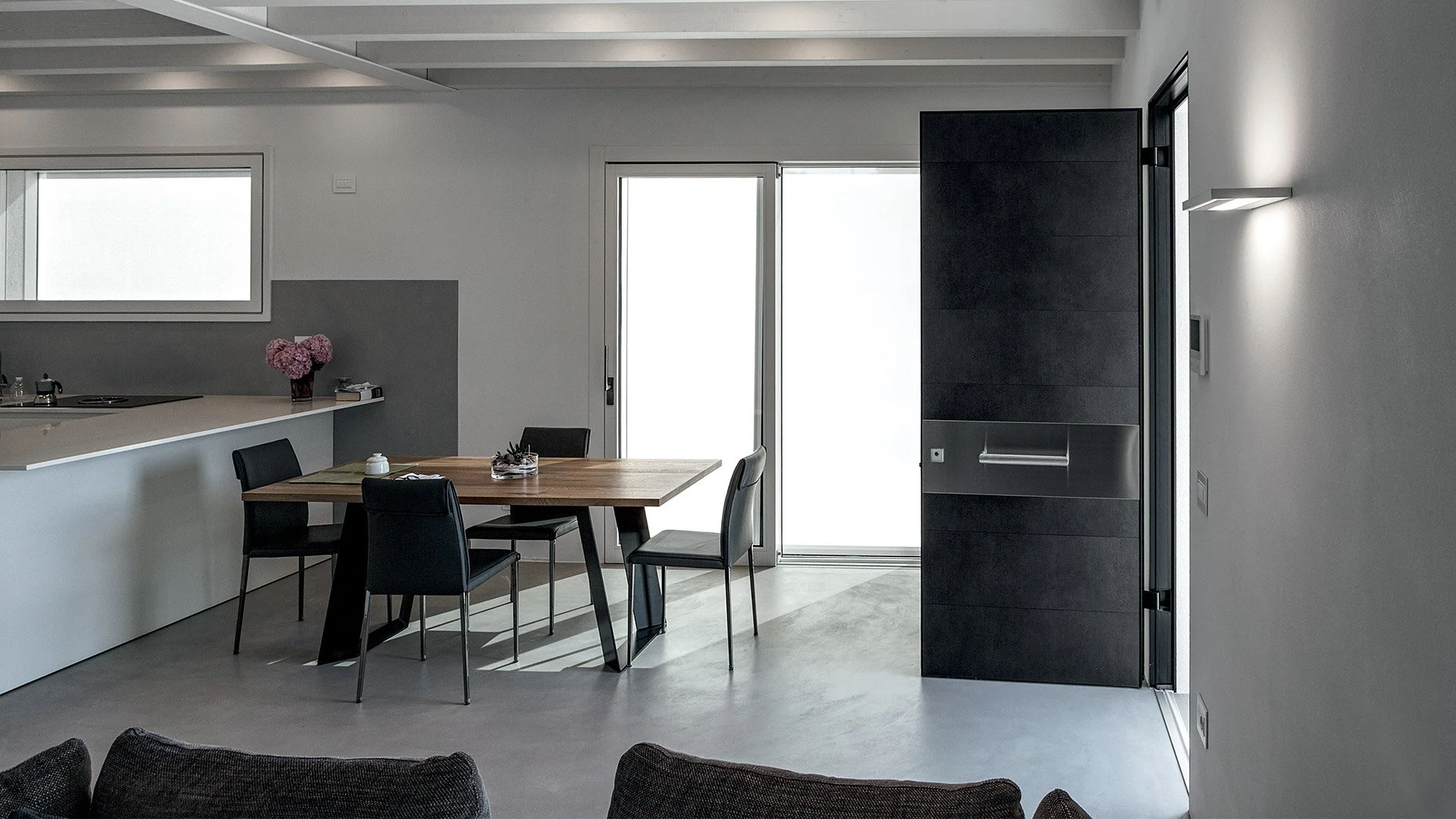 Tekno-laminam-calce-nero.jpg