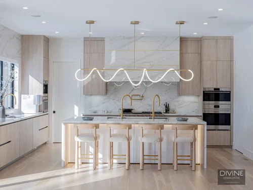 What is a Designer Kitchen: Unveiling Luxury & Style