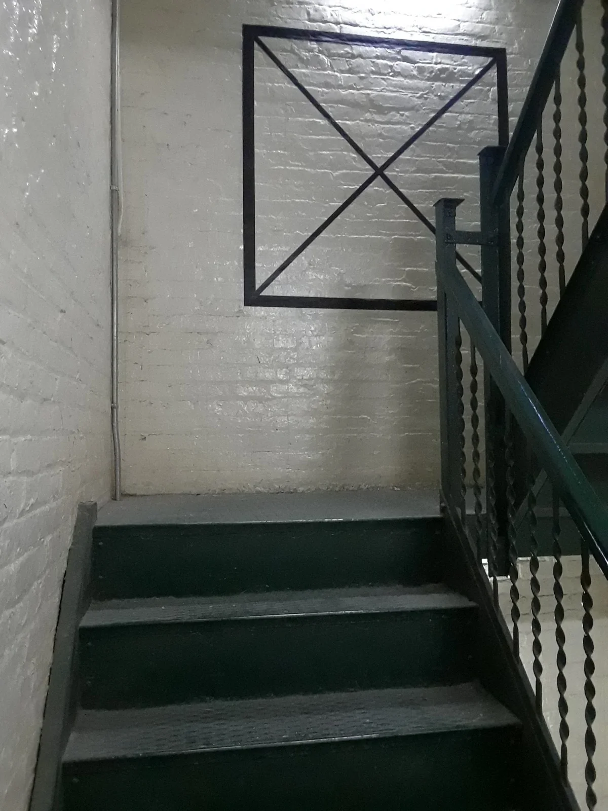 171224 stairwell 02a-1600.jpg