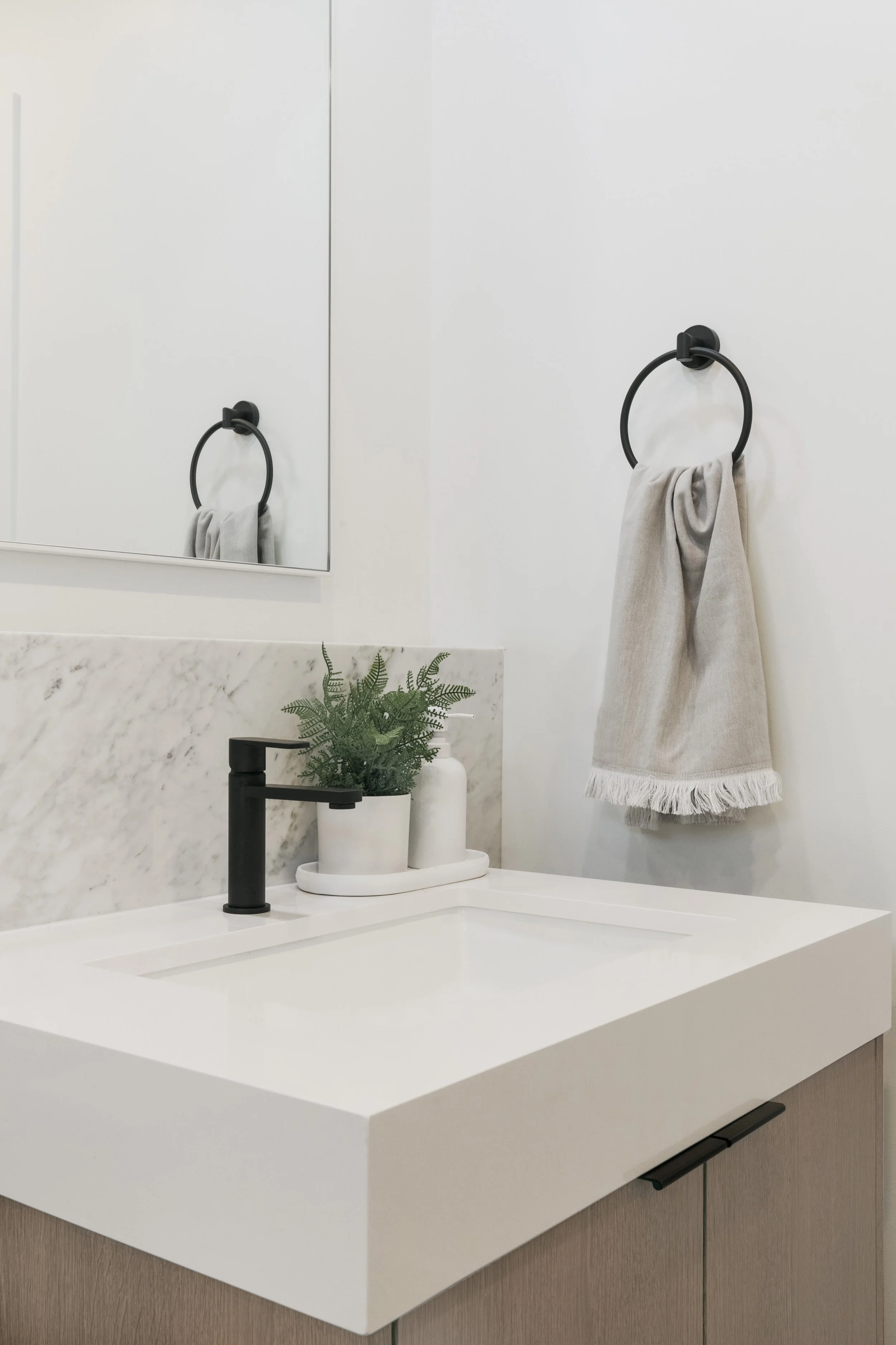 V Guest Bath and 8.jpg