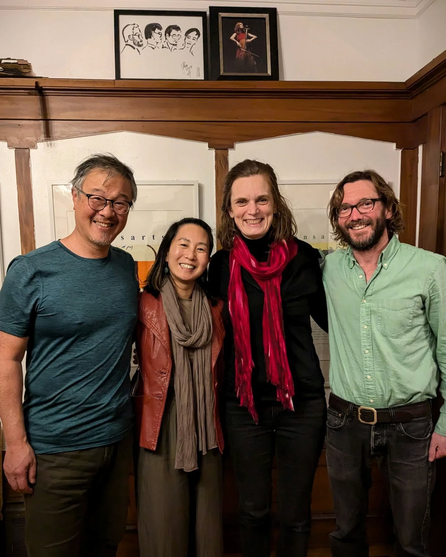 Sending you joy, smiles, and 🫰 from Del Sol

📷 @afisherwagner

@charlton.lee.75
@redendpin
@hyeyungsolyoon 

#music
#community 
#friends
#bayarea 
#sf 
#december 
#letsgo
