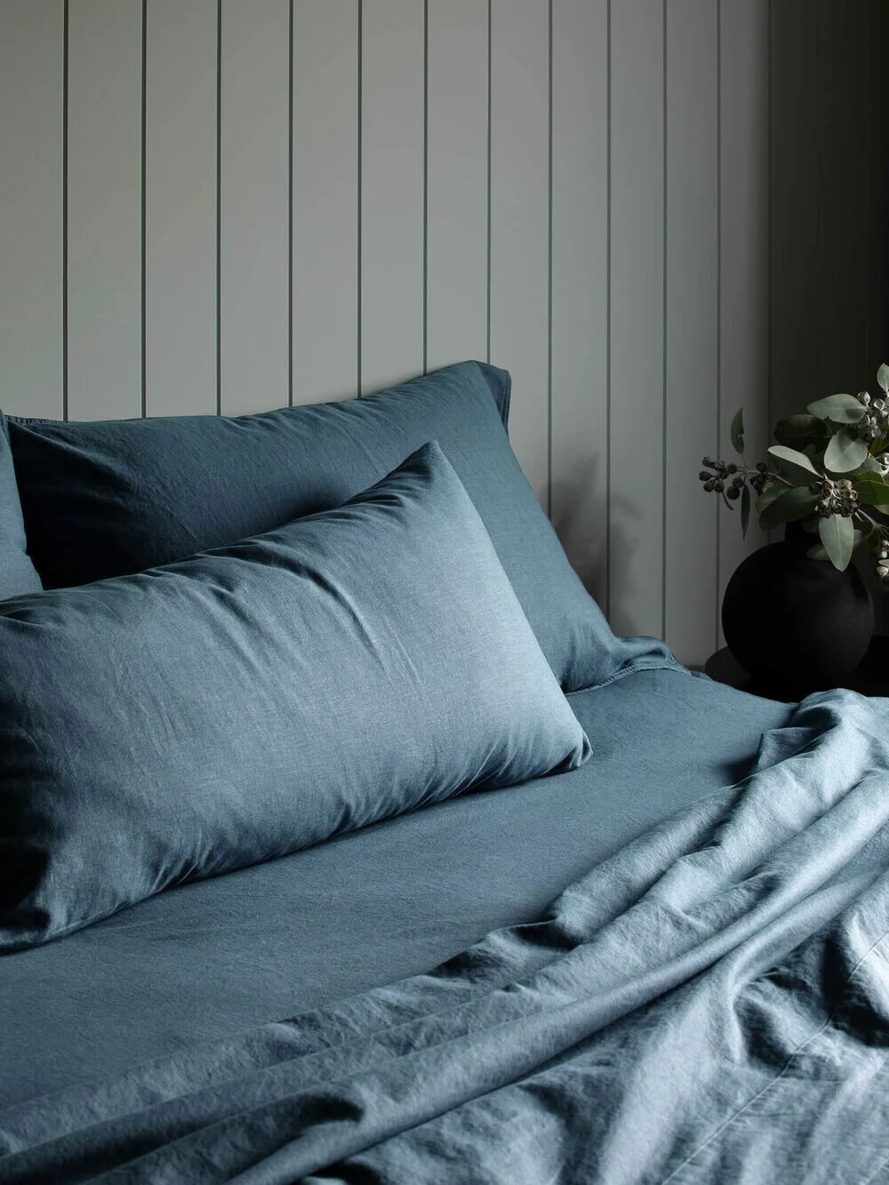Bios Linen Pillowcase Pair - Dark Blue